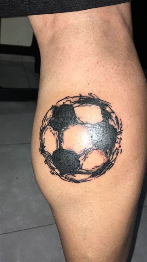 tatuajes de ftbol chiquitos|Tatuaje futbol